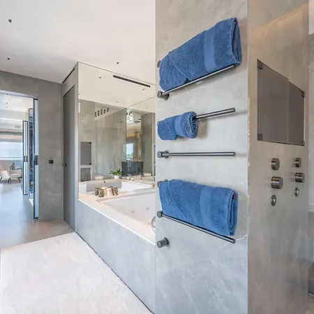 Apartment Luxurious 5br 10p With Terrace *