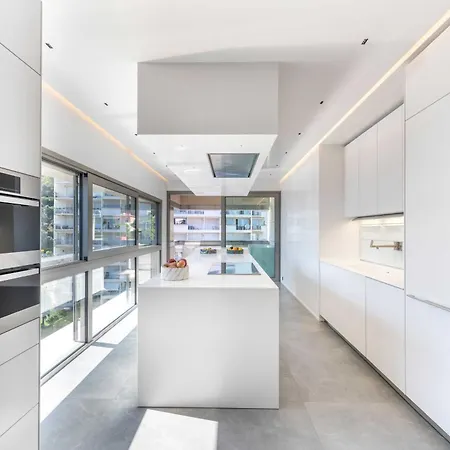 Luxurious 5br 10p With Terrace Apartment Monaco