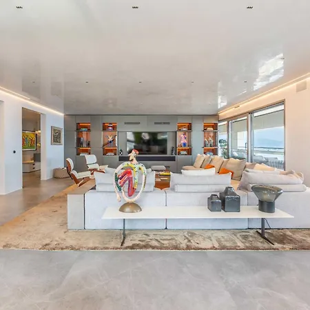 Apartment Luxurious 5br 10p With Terrace