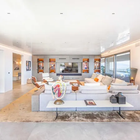 Luxurious 5br 10p With Terrace Apartment Monaco