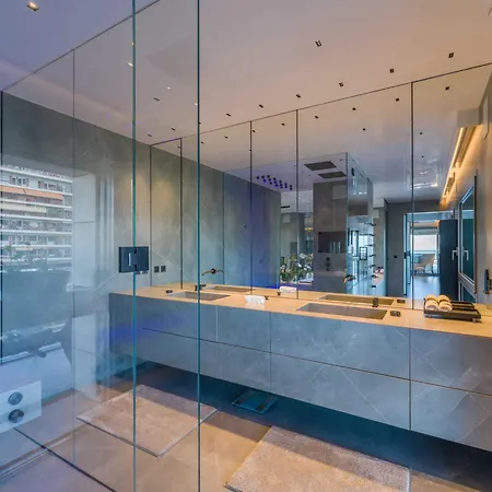 Luxurious 5br 10p With Terrace Apartament Monaco