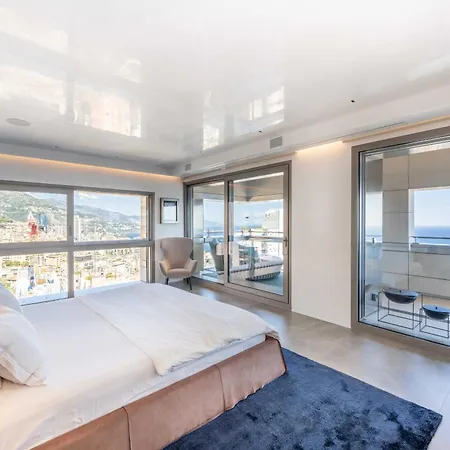 Luxurious 5br 10p With Terrace